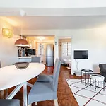 Апартаменты 2 Bdr Panoramic View On Gardens