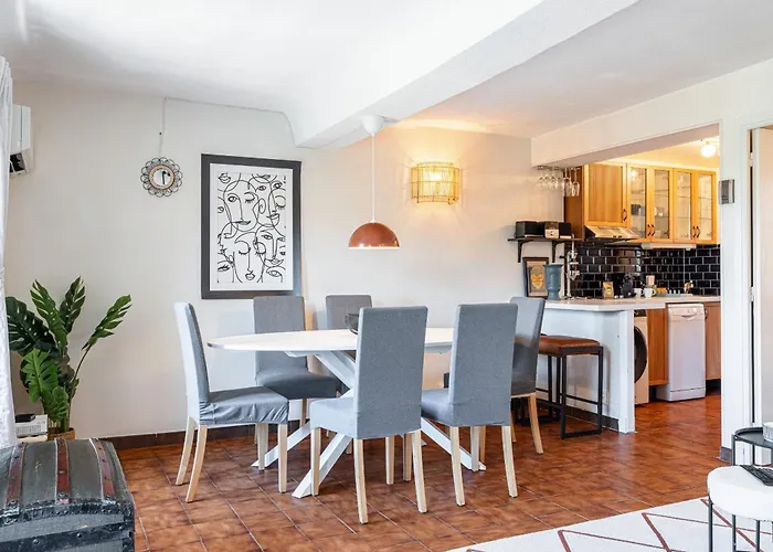 2 Bdr Panoramic View On Gardens Apartamento