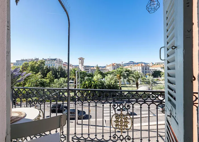 2 Bdr Panoramic View On Gardens Appartement *