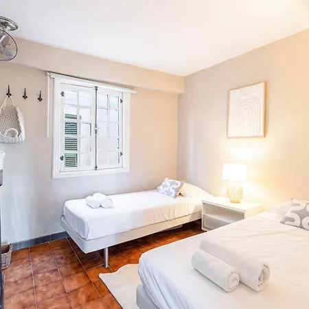 2 Bdr Panoramic View On Gardens Apartment Nice