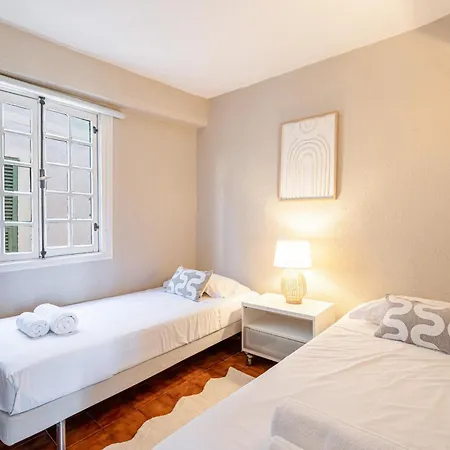 2 Bdr Panoramic View On Gardens شقة